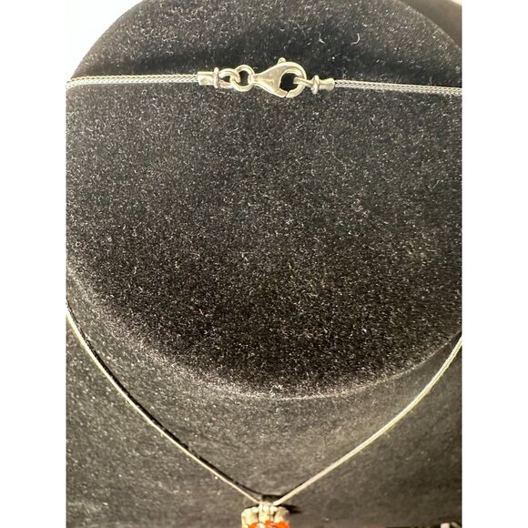 VTG Sterling Silver and Coral Pendant on 18 inch Silver Chain 22 grams - Picture 4 of 6